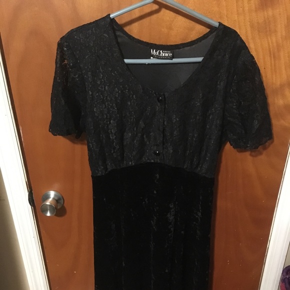 Ms. Choice long black lace dress - Picture 3 of 10